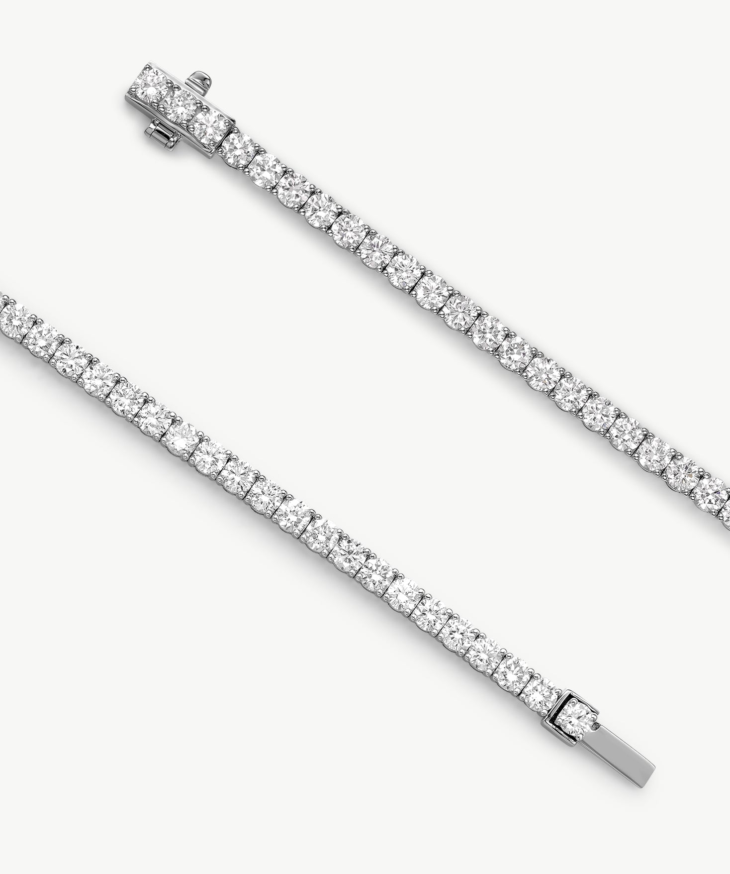 18K White Gold Lab-Grown Diamond Tennis Bracelet | Belvria