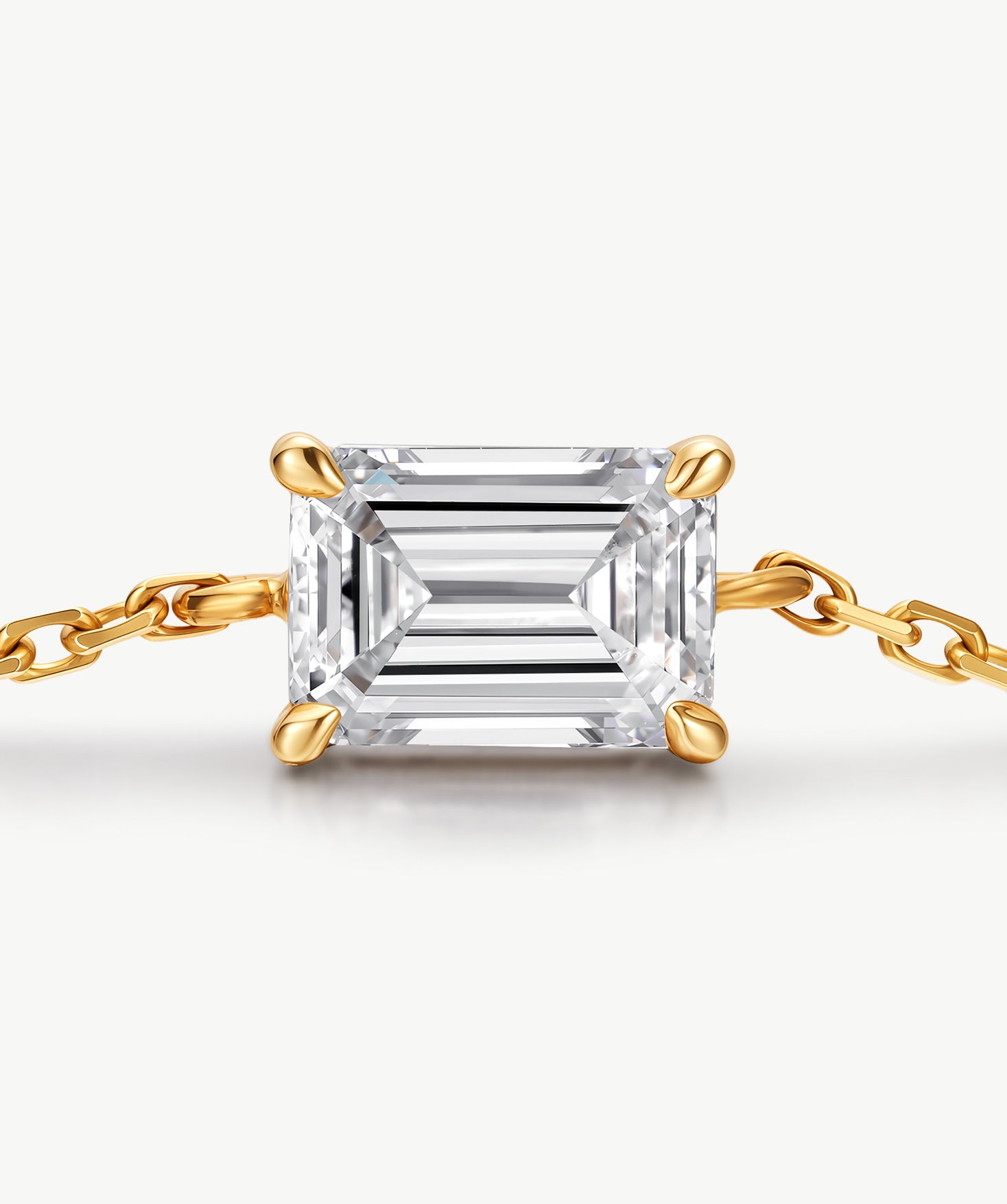 18K Gold Emerald-Cut Lab-Grown Diamond Bracelet | Belvria