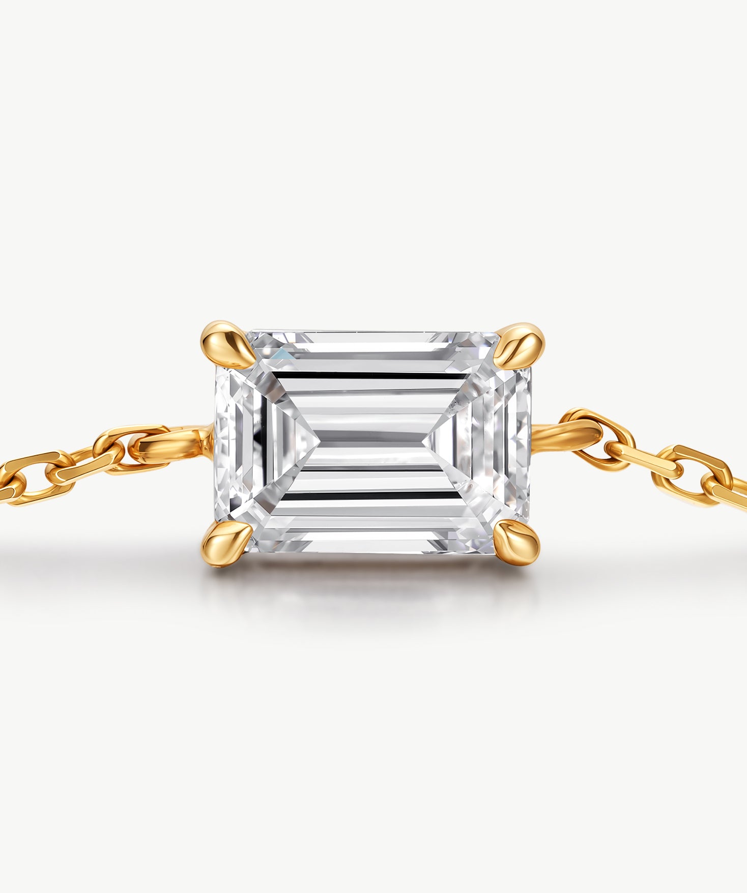 18K Gold Emerald-Cut Lab-Grown Diamond Bracelet | Belvria