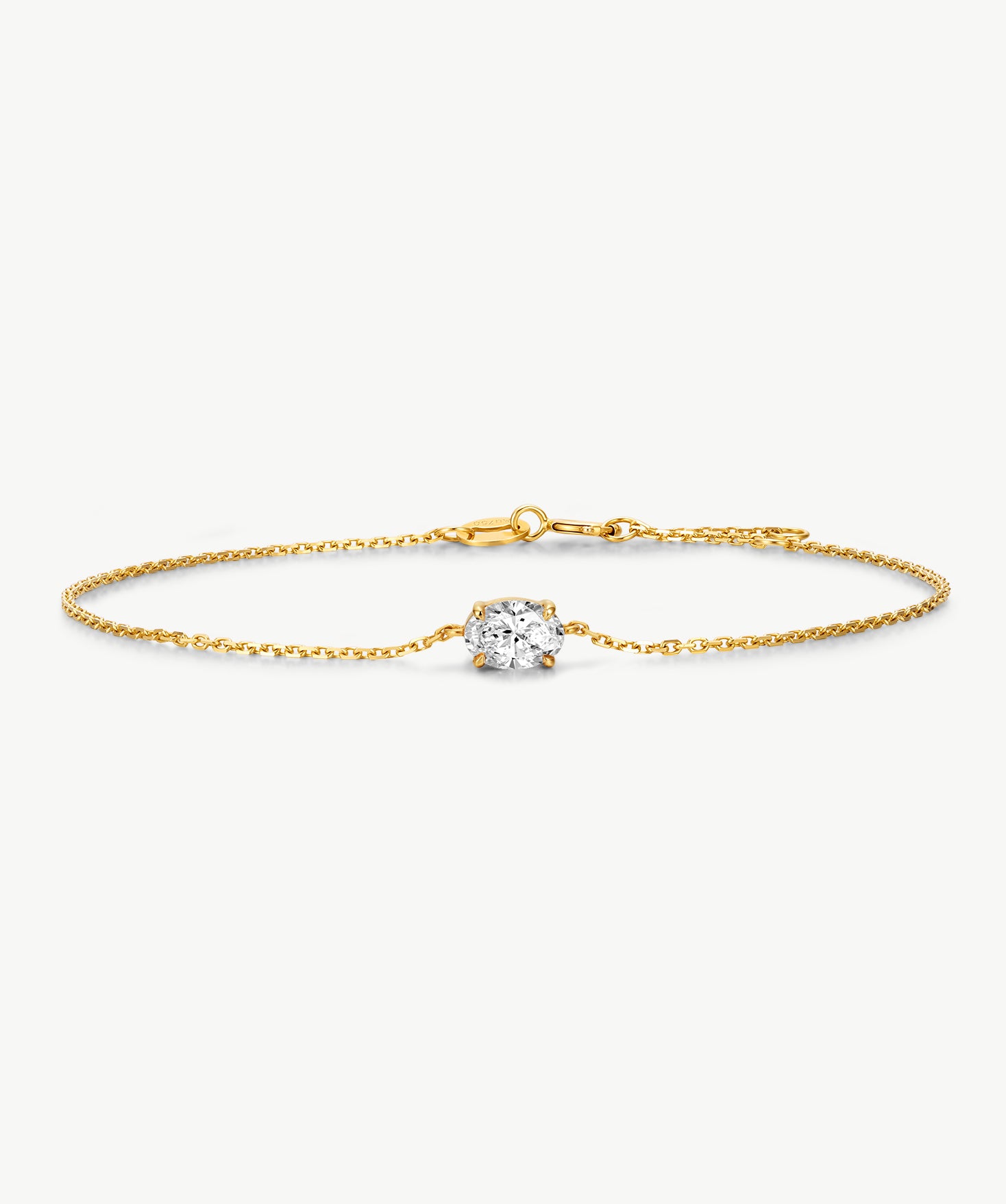 18K Gold Oval Lab-Grown Diamond Bracelet | Belvria