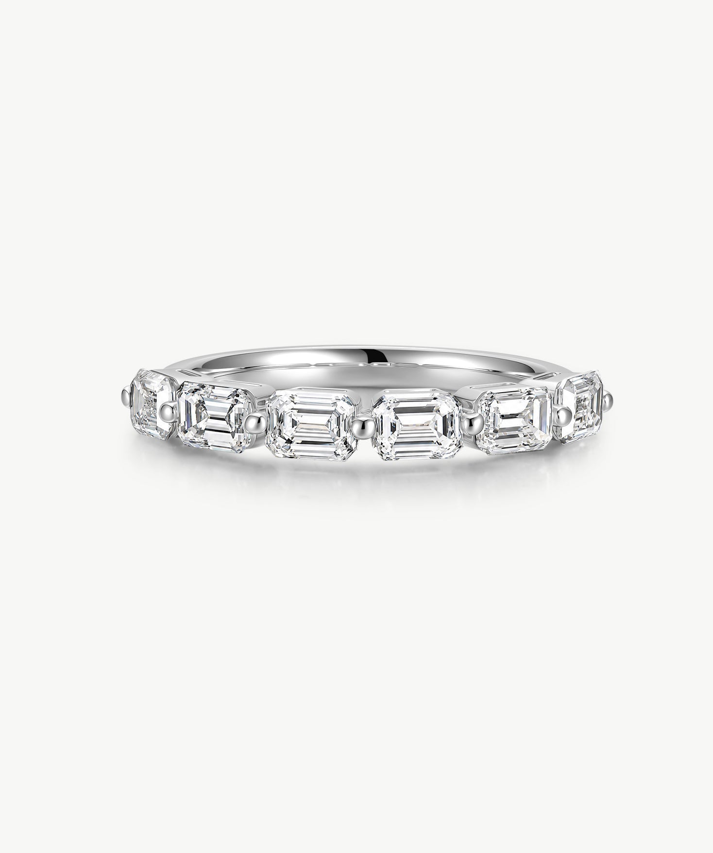 18K White Gold Emerald-Cut Lab-Grown Diamond Band | Belvria