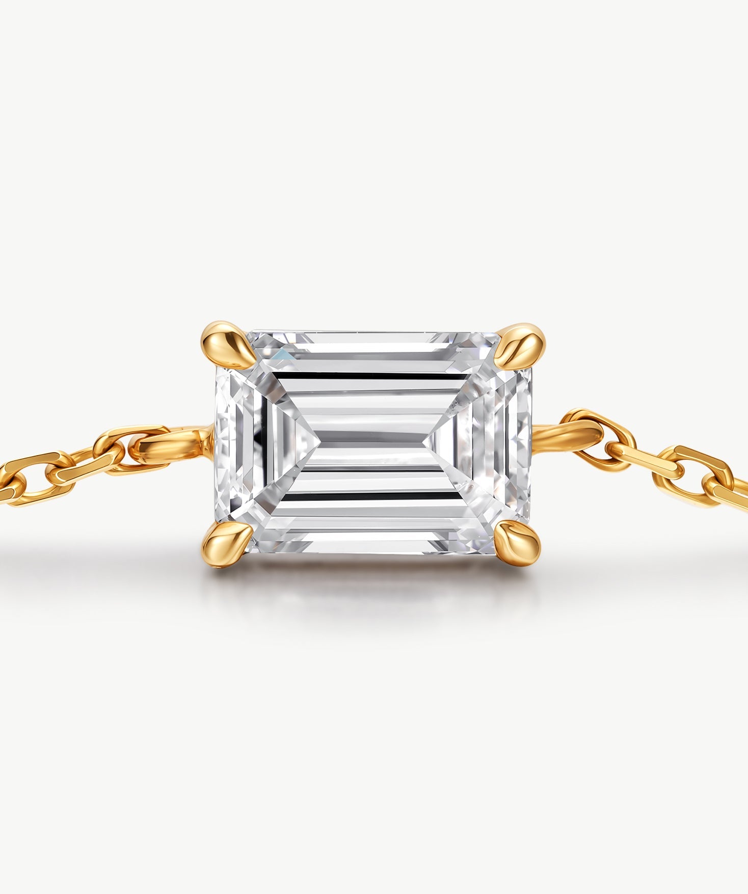 18K Gold Emerald-Cut Lab-Grown Diamond Bracelet | Belvria