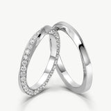 INFINI-Möbius-Ring mit Pavé-Diamanten