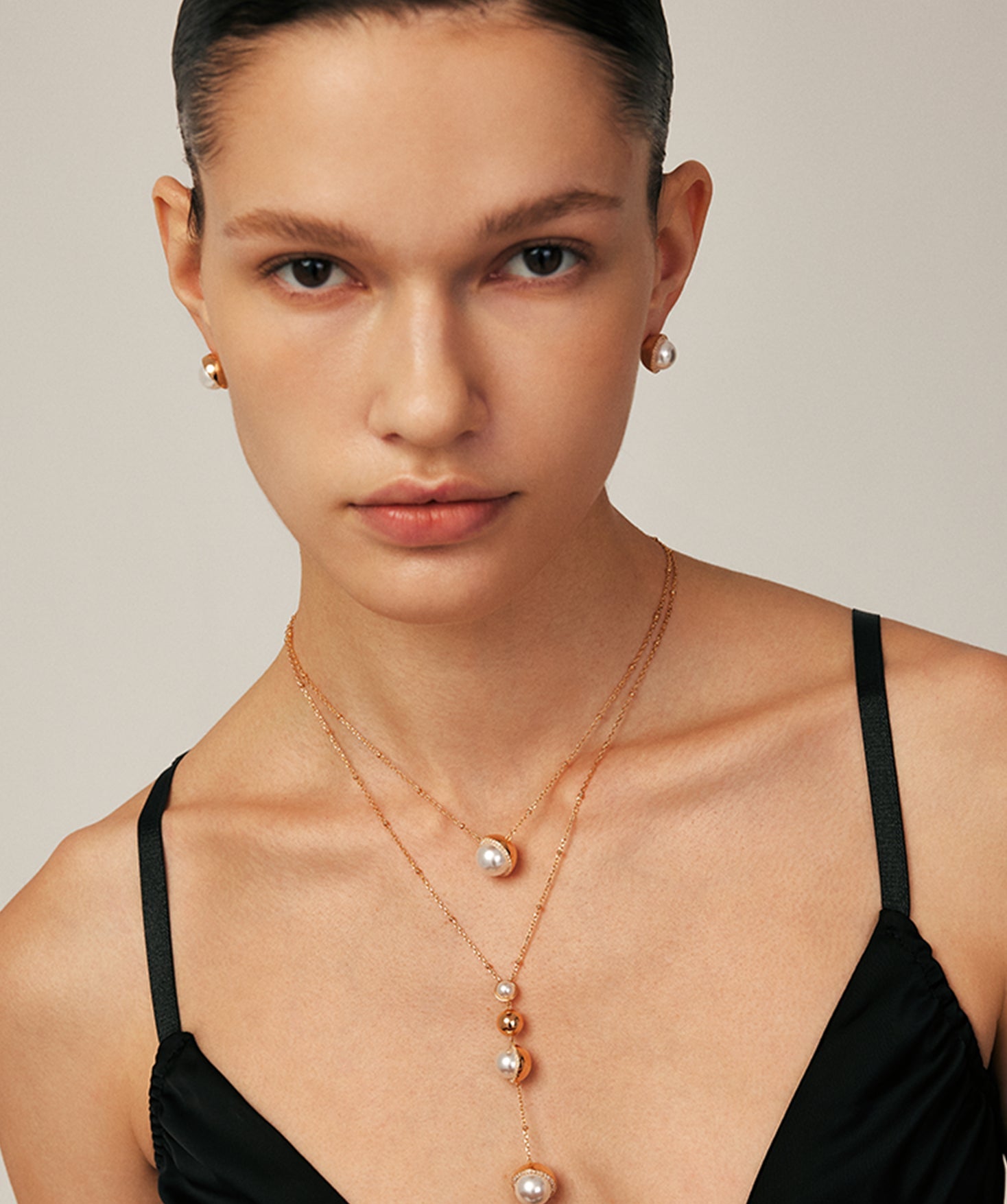 Gold Pearl Pendant Necklace | Belvria