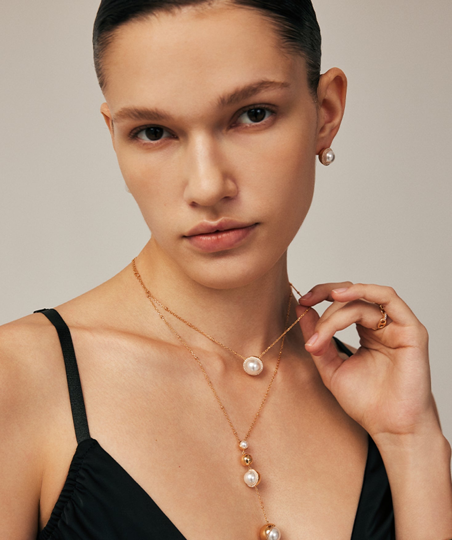Gold Pearl Pendant Necklace | Belvria