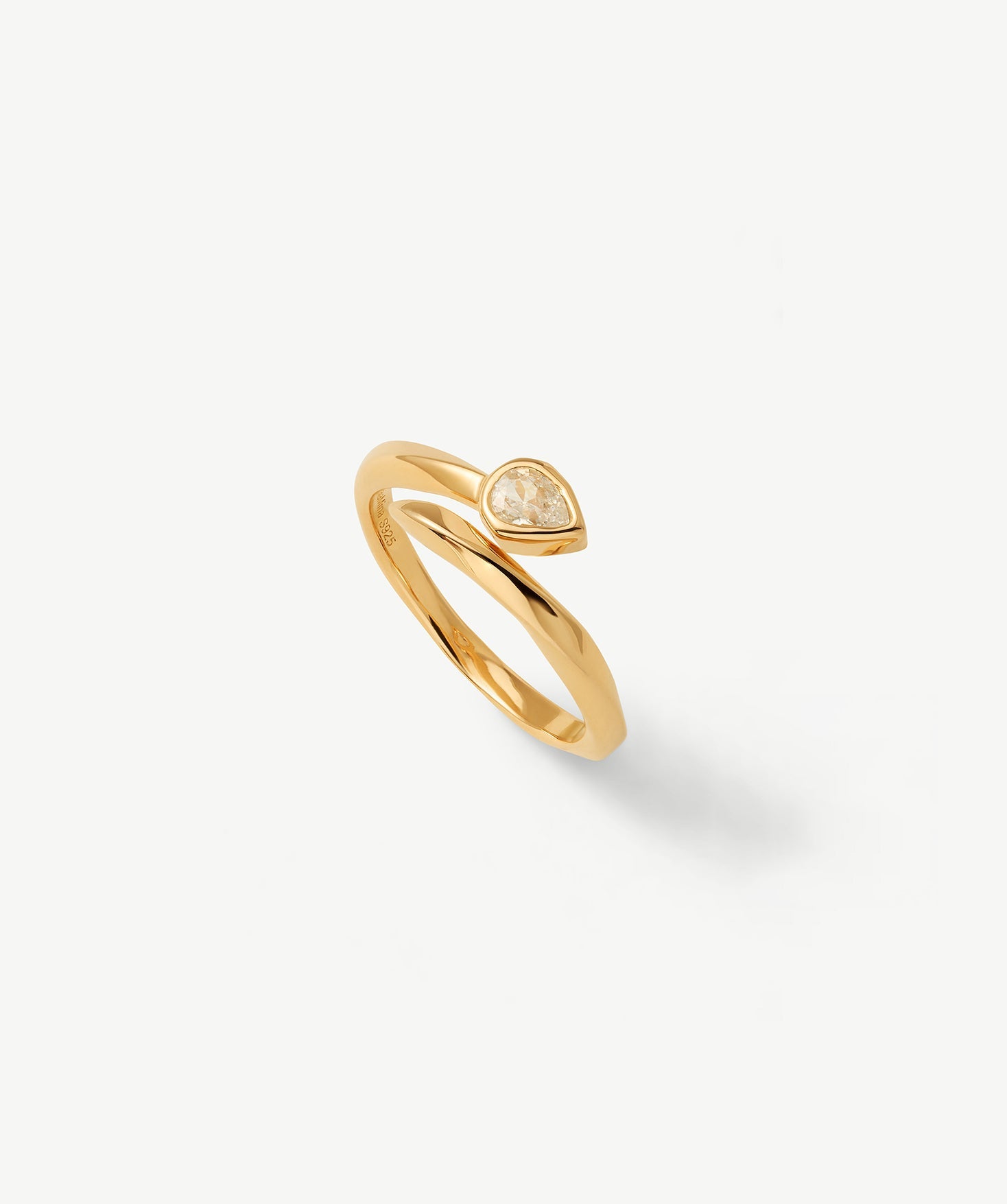 Gold Teardrop Bypass Ring | Belvria