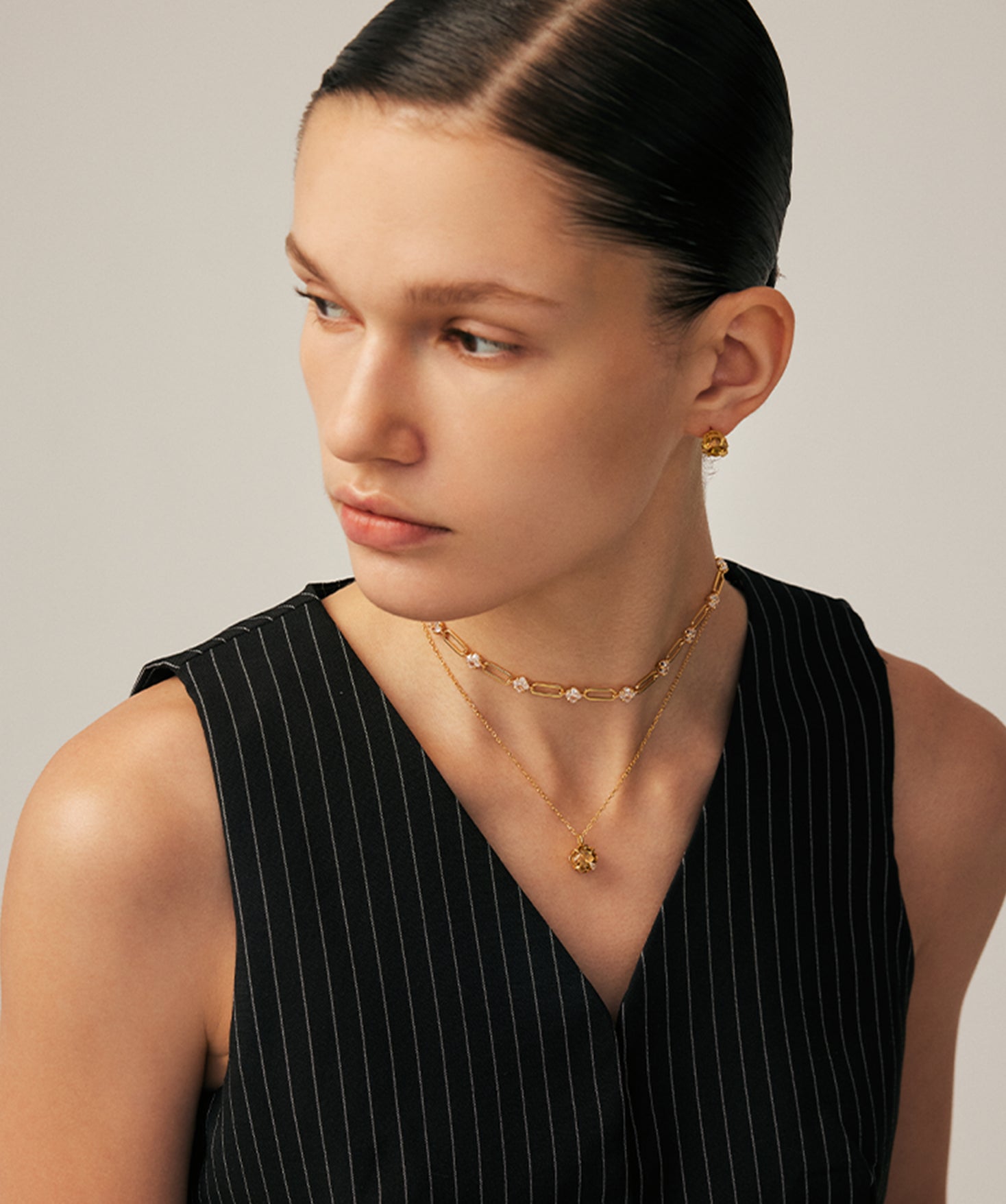 Champagne Solitaire Pendant Necklace | Belvria