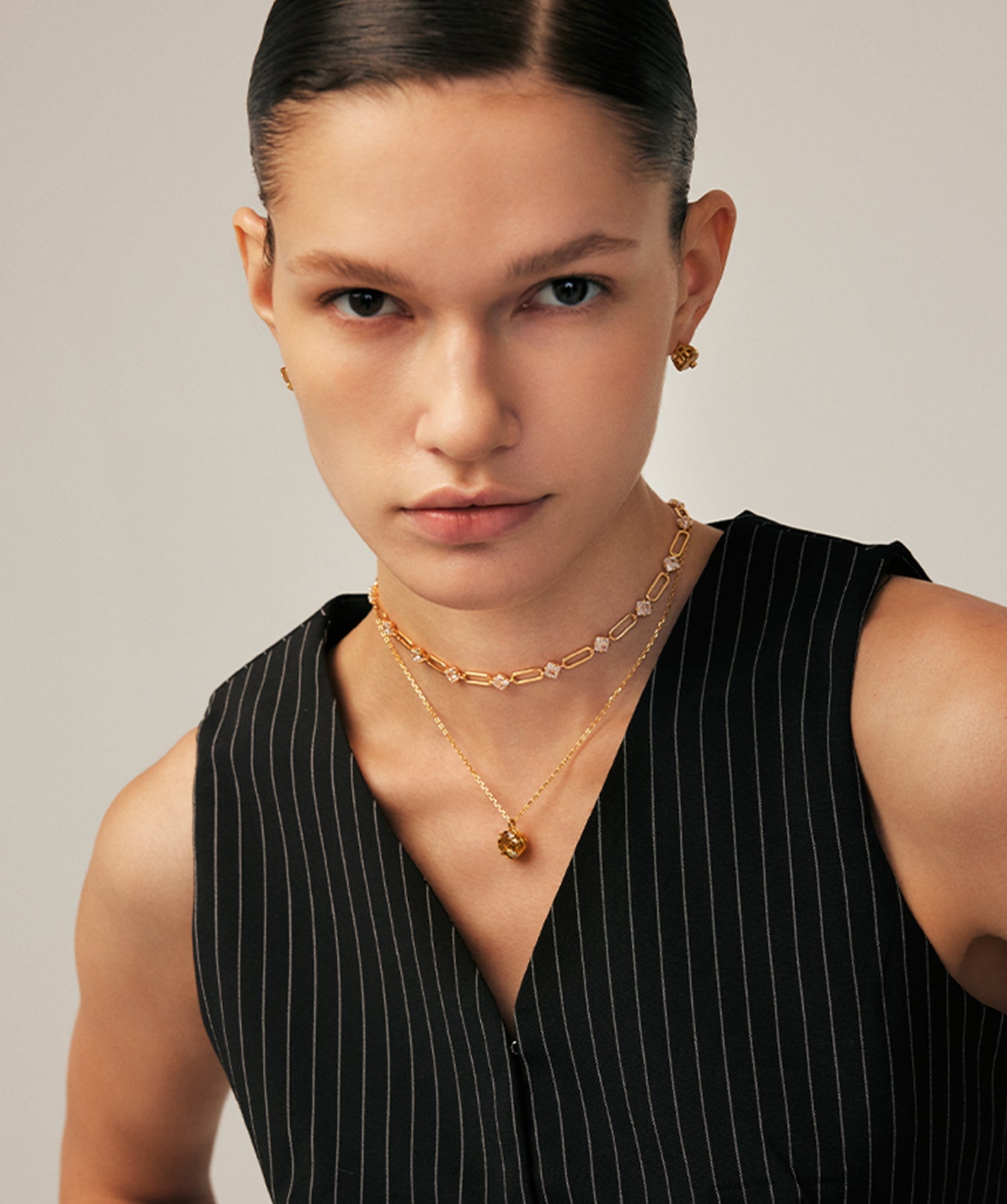 Champagne Solitaire Pendant Necklace | Belvria